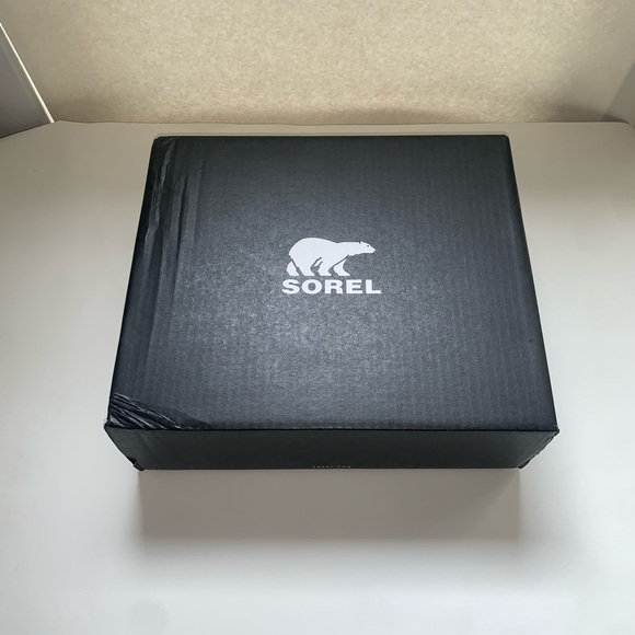 Sorel Out and About III - Picture 6 of 7